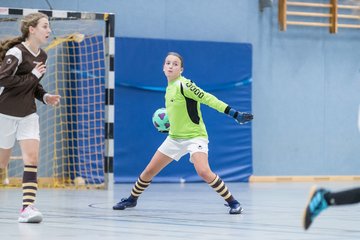 Bild 186 - C-Juniorinnen Loewinnen Cup
